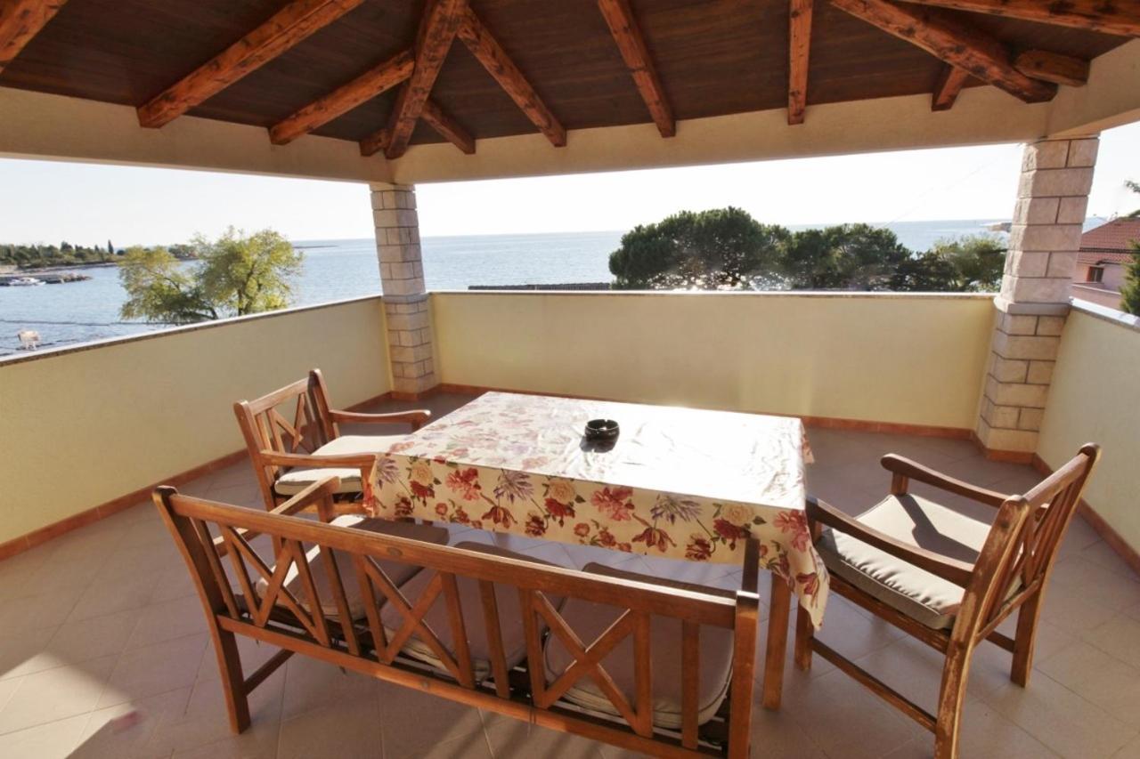Apartments Zambratija With Sea View Exterior photo