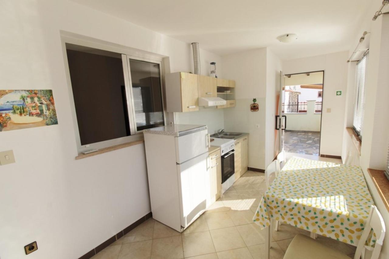Apartments Zambratija With Sea View Exterior photo