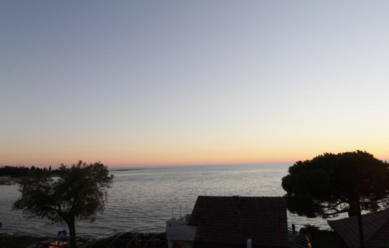 Apartments Zambratija With Sea View Exterior photo