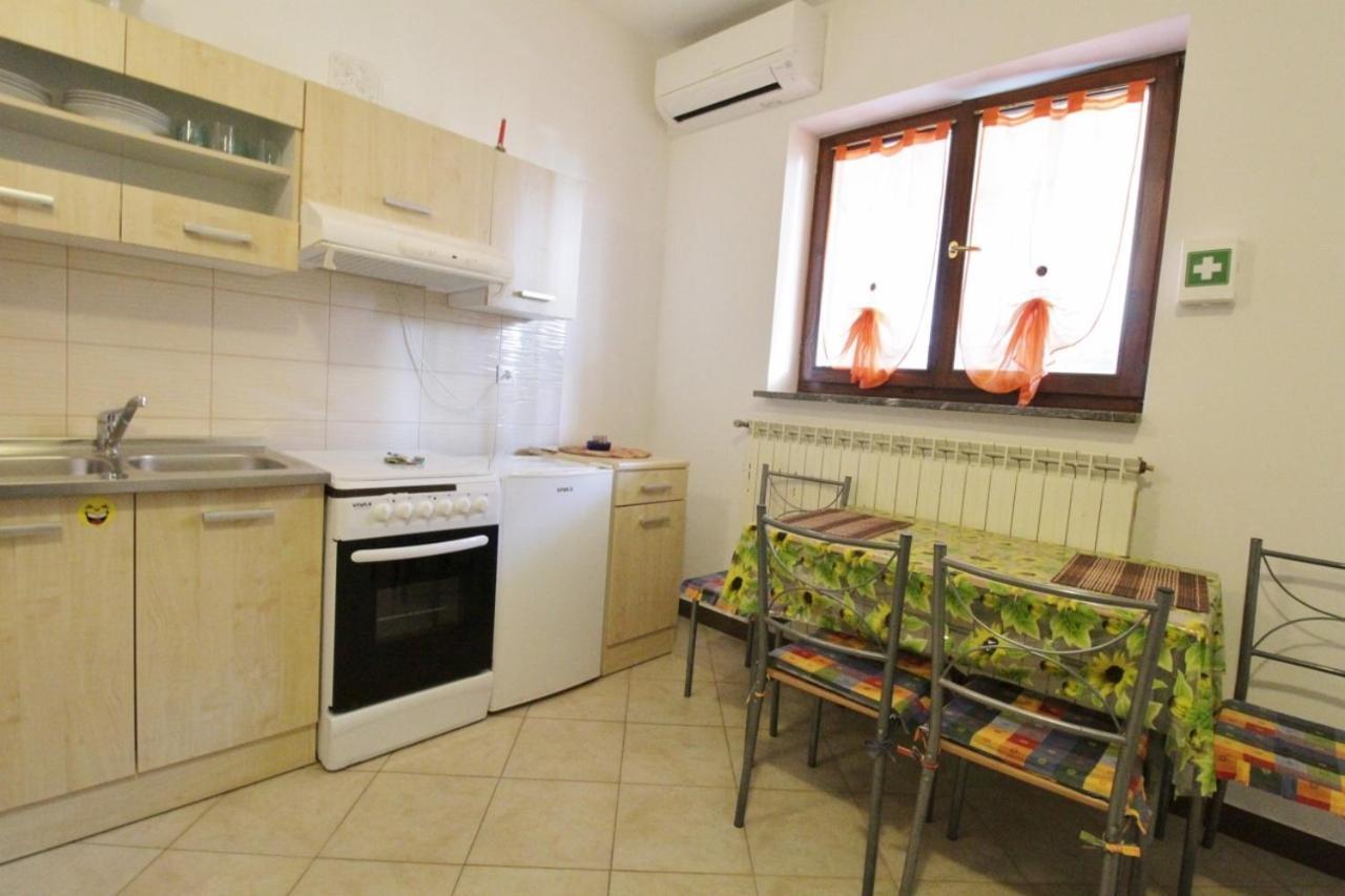 Apartments Zambratija With Sea View Exterior photo