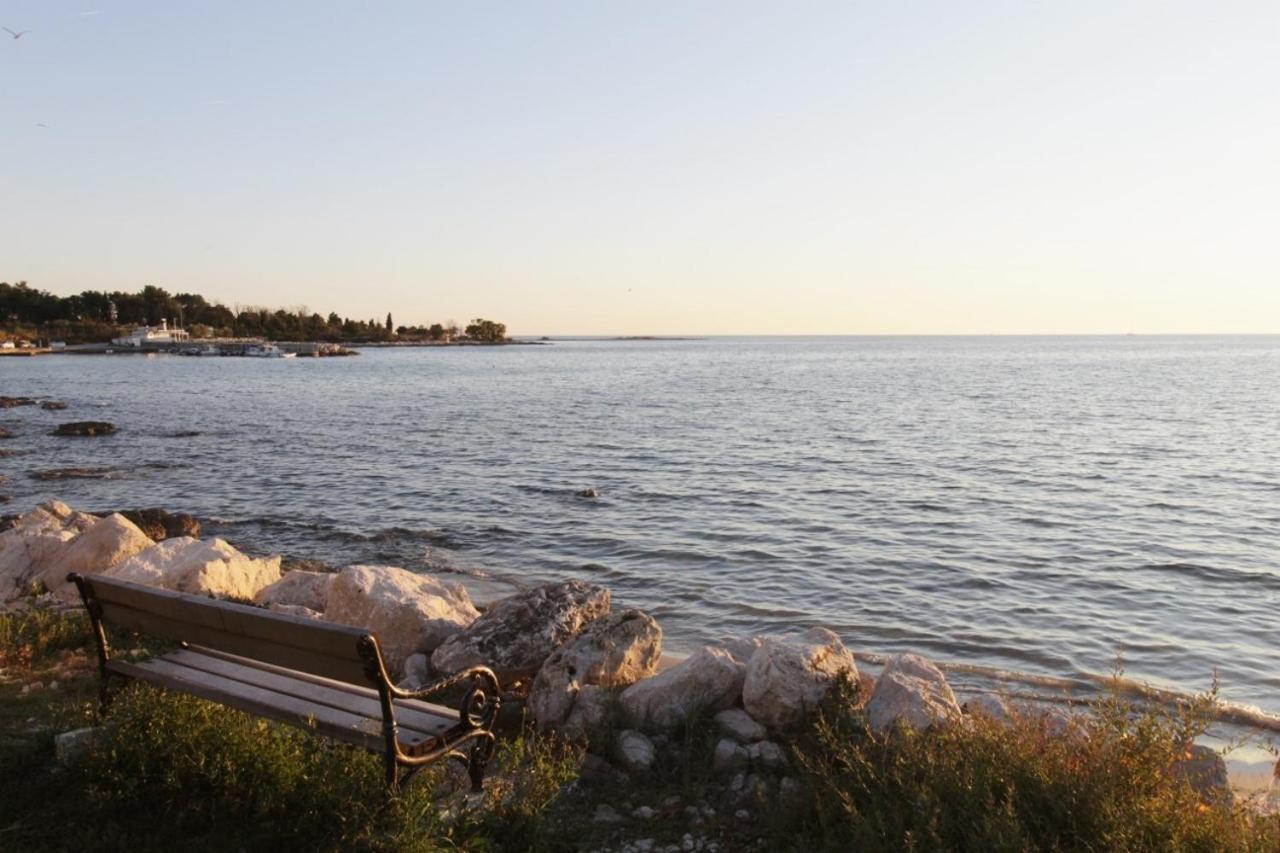 Apartments Zambratija With Sea View Exterior photo